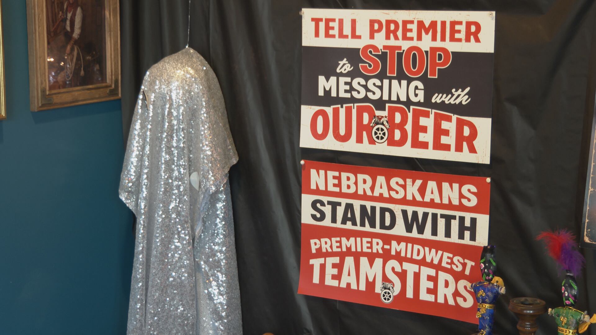 Omaha bars divided as beverage strike drags on