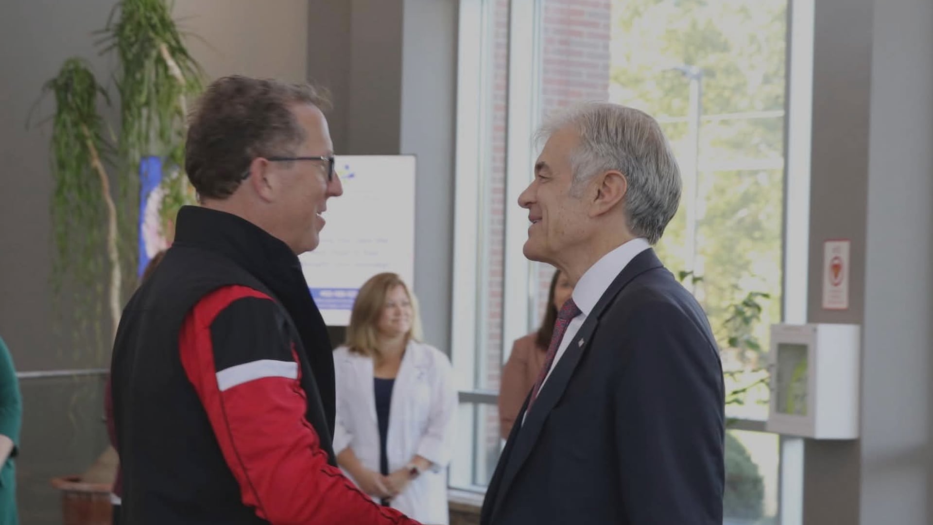 Dr. Oz discusses rural health funding with Nebraska congressman