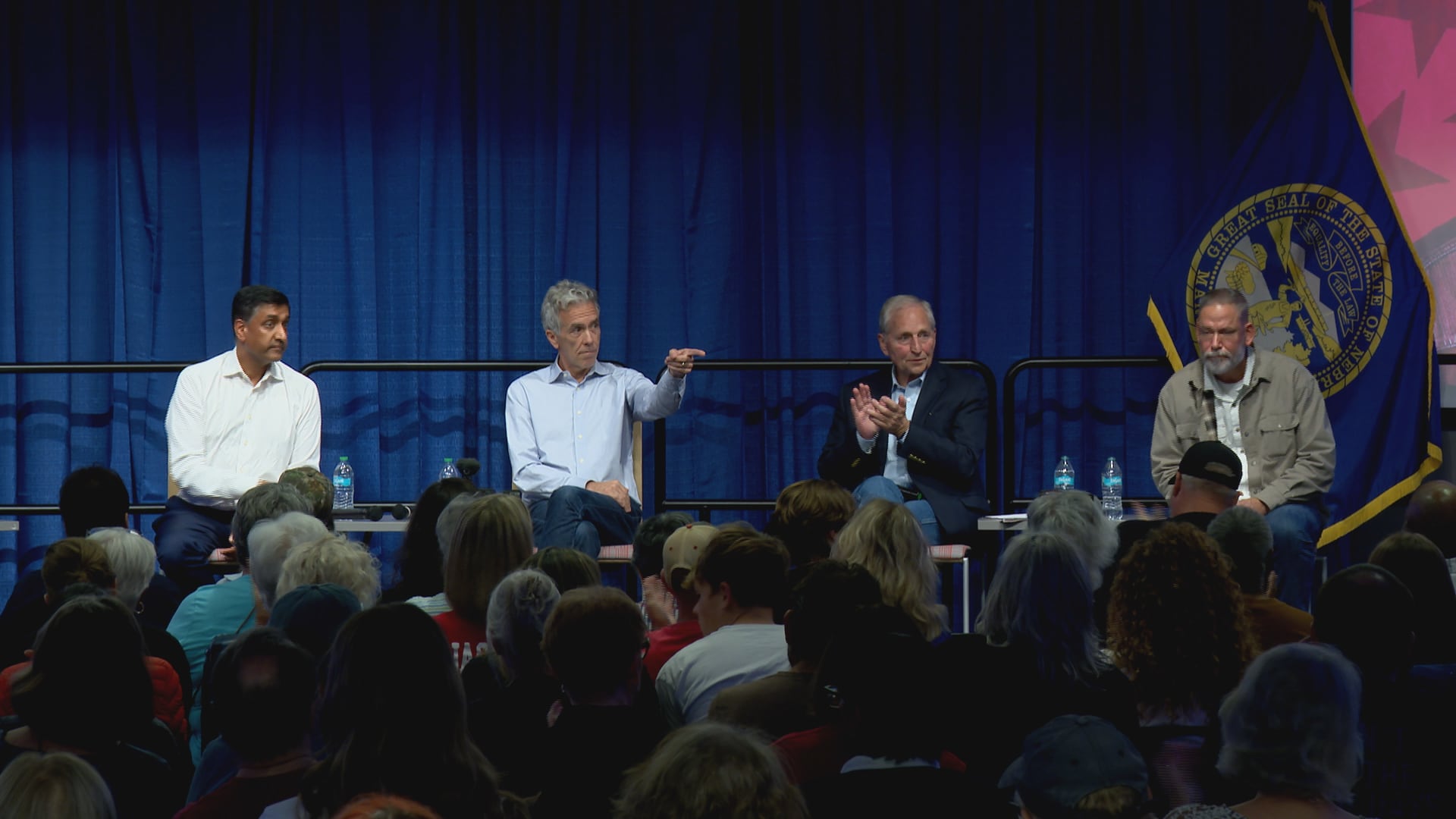 Election 2026: Dan Osborn rallies bipartisan support at UNO town hall before Election Day