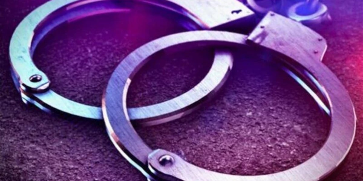 Omaha man arrested for allegedly throwing rocks at two food trucks