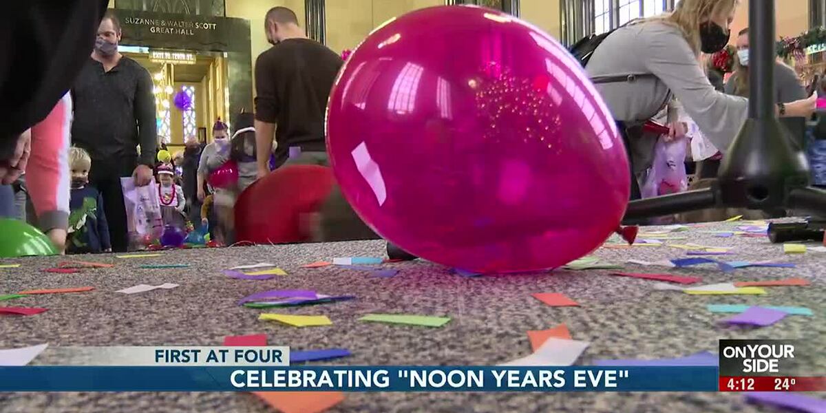 Happy Noon Year’s Eve! Families ring in 2022 early at Durham Museum