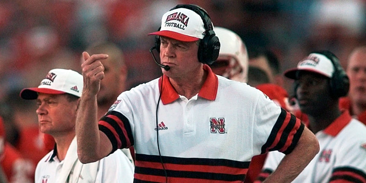 LIVE at 3PM: Unveiling of Tom Osborne statue for Nebraska Hall of Fame