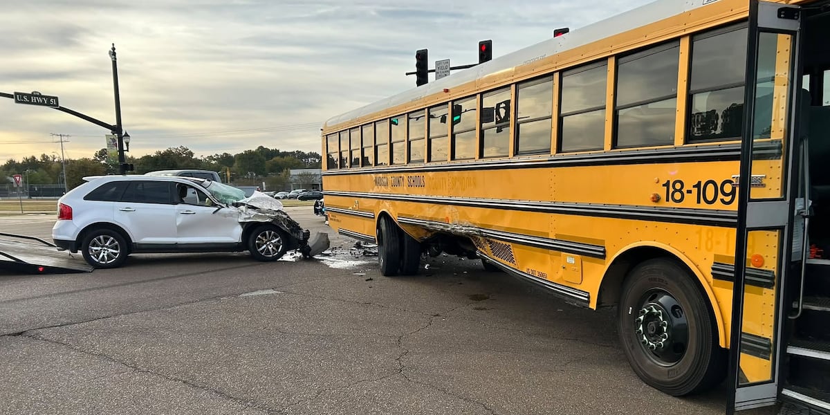 Weather Tem Icon 13 students taken to hospital after Mississippi school bus collision
