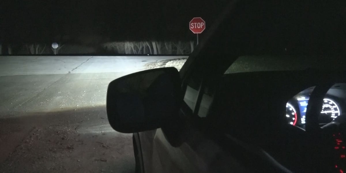 EXCLUSIVE: Rural Nebraska crash victims say the same man was waiting for them after separate wrecks EXCLUSIVE: Rural Nebraska crash victims say the same man was waiting for them after separate wrecks