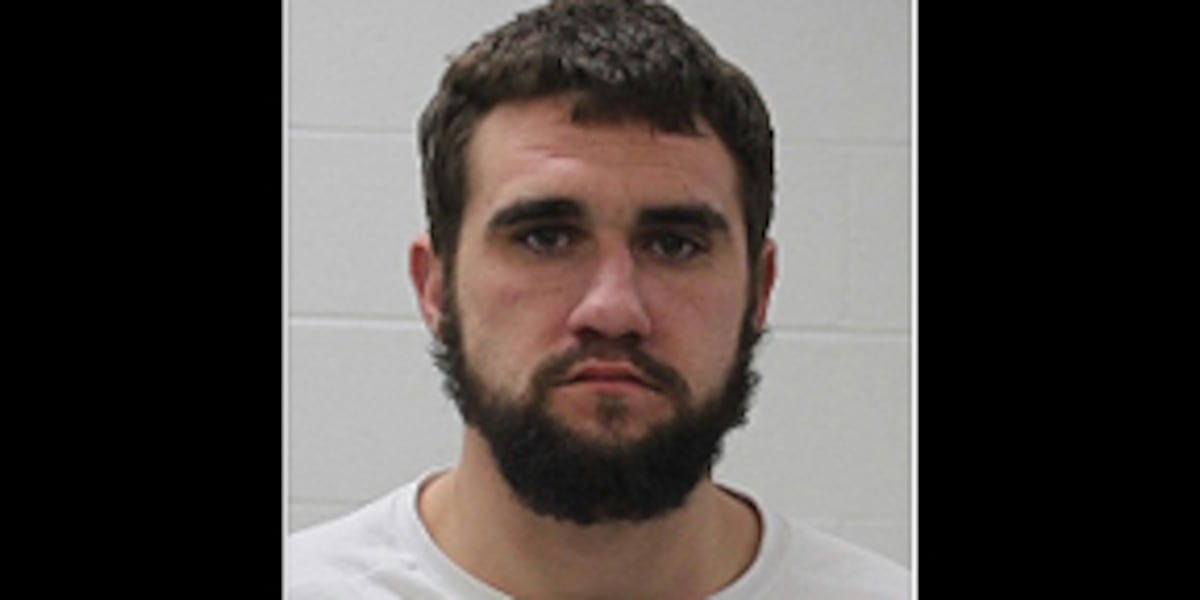 Council Bluffs Police arrest man, car chase ends in crash after Council Bluffs Police arrest man, car chase ends in crash after