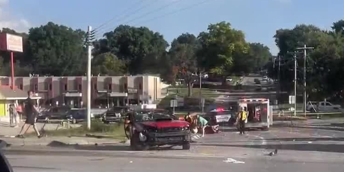 Omaha adjusts traffic signals at intersection of crash that killed 2 boys