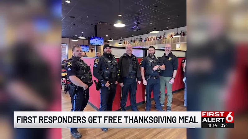 One man is choosing to make it his duty to cook a Thanksgiving meal for strangers.