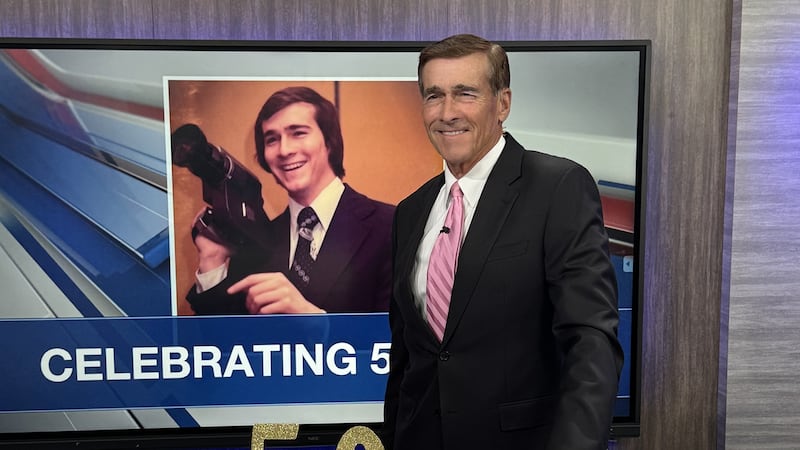 Wowt Reporters Longtime WOWT anchor John Knicely announces his retirement from television
