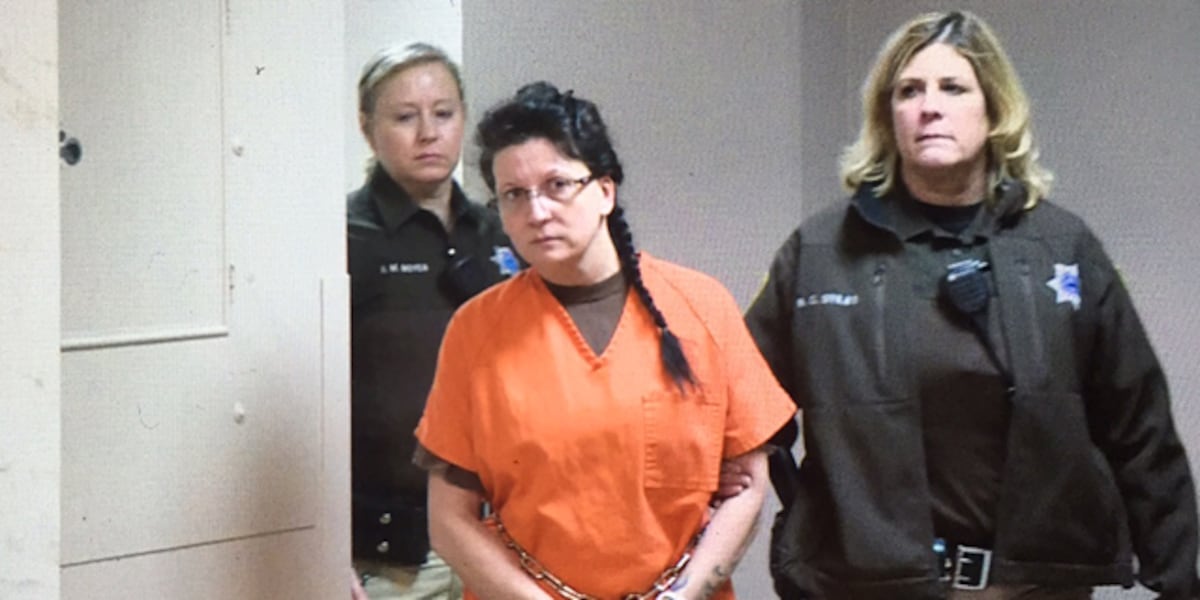 Judge grants bench trial request for suspect accused in cold case