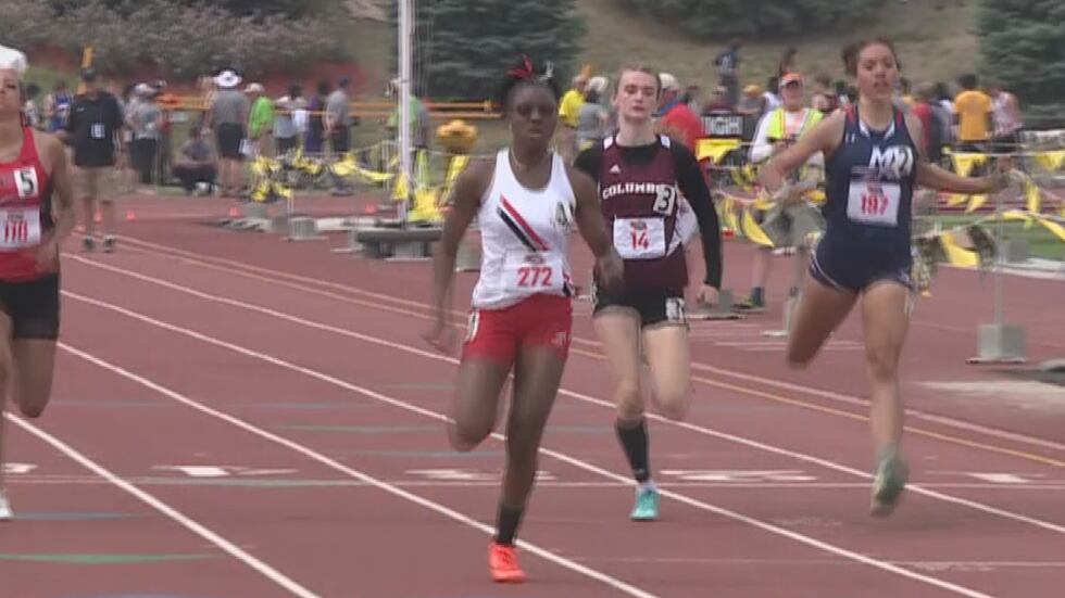 Lademi Davies running track for Westside High School.