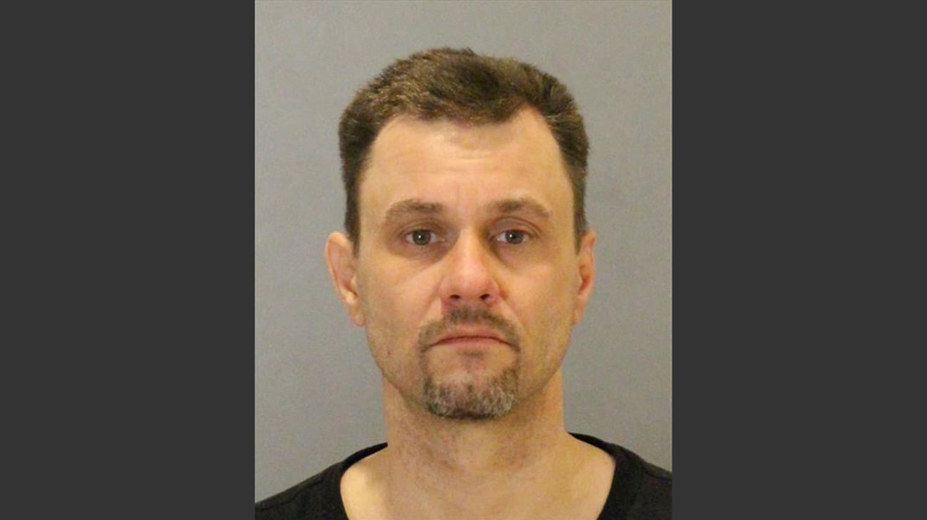 Omaha man wanted for allegedly threatening Douglas County Juvenile Court Omaha man wanted for allegedly threatening Douglas County Juvenile Court