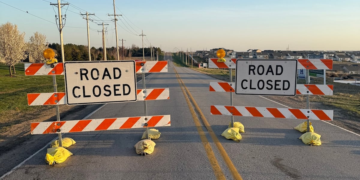 I-80 closures planned Monday and Tuesday nights for sign removal