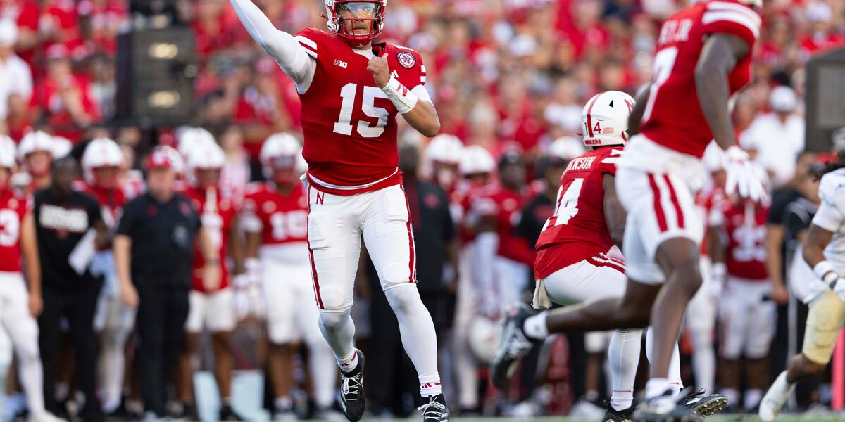 Dylan Raiola hits spectacular throw at Nebraska’s Husker Games
