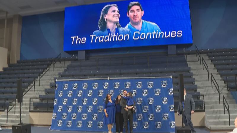 CREIGHTON VOLLEYBALL: Jays fall to Penn State in five sets