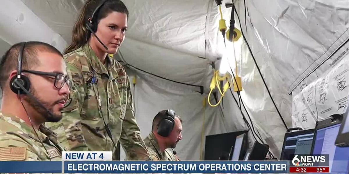 Col Gray Offutt Offutt opens new electromagnetic spectrum operations center
